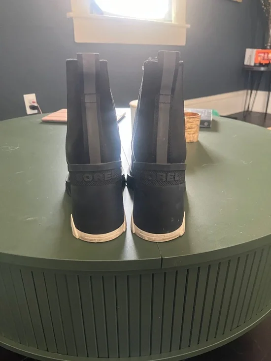 Sorel Black Lug-Heel Chelsea Ankle Boots - Picture 3 of 3